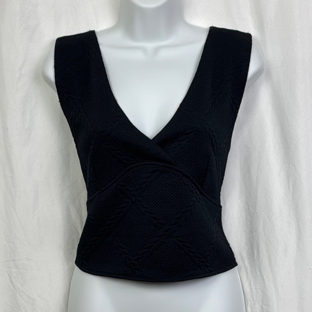 Maeve by anthropologie textured crop top vest with gold buttons on the sides XL
